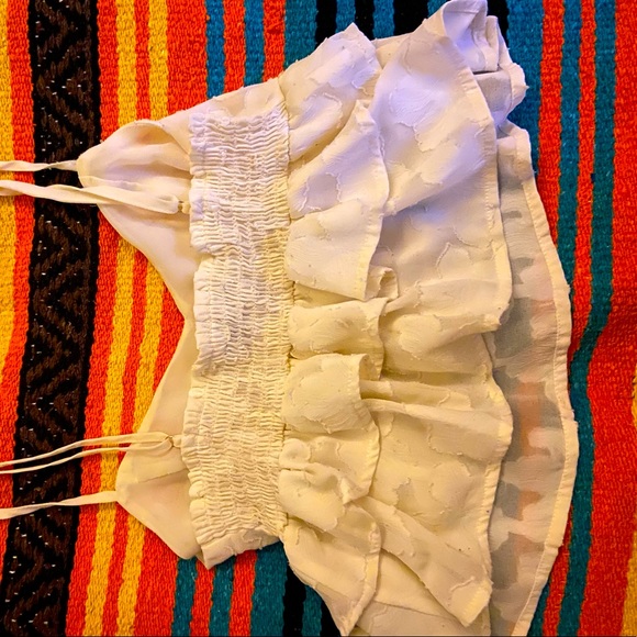 Romantic White Ruffled Crop Top Forever 21. XS - Picture 3 of 6